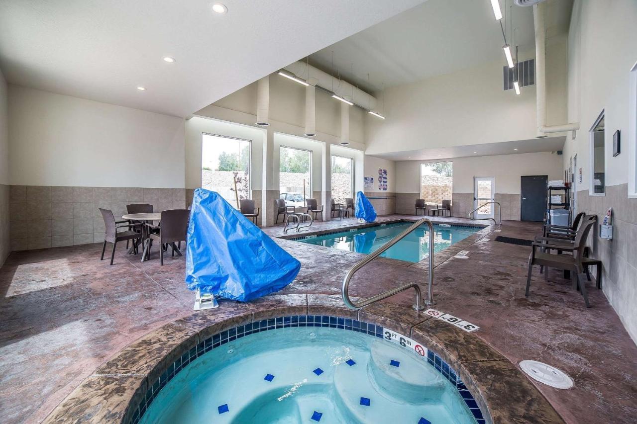 Hotel Comfort & - National Monument Area